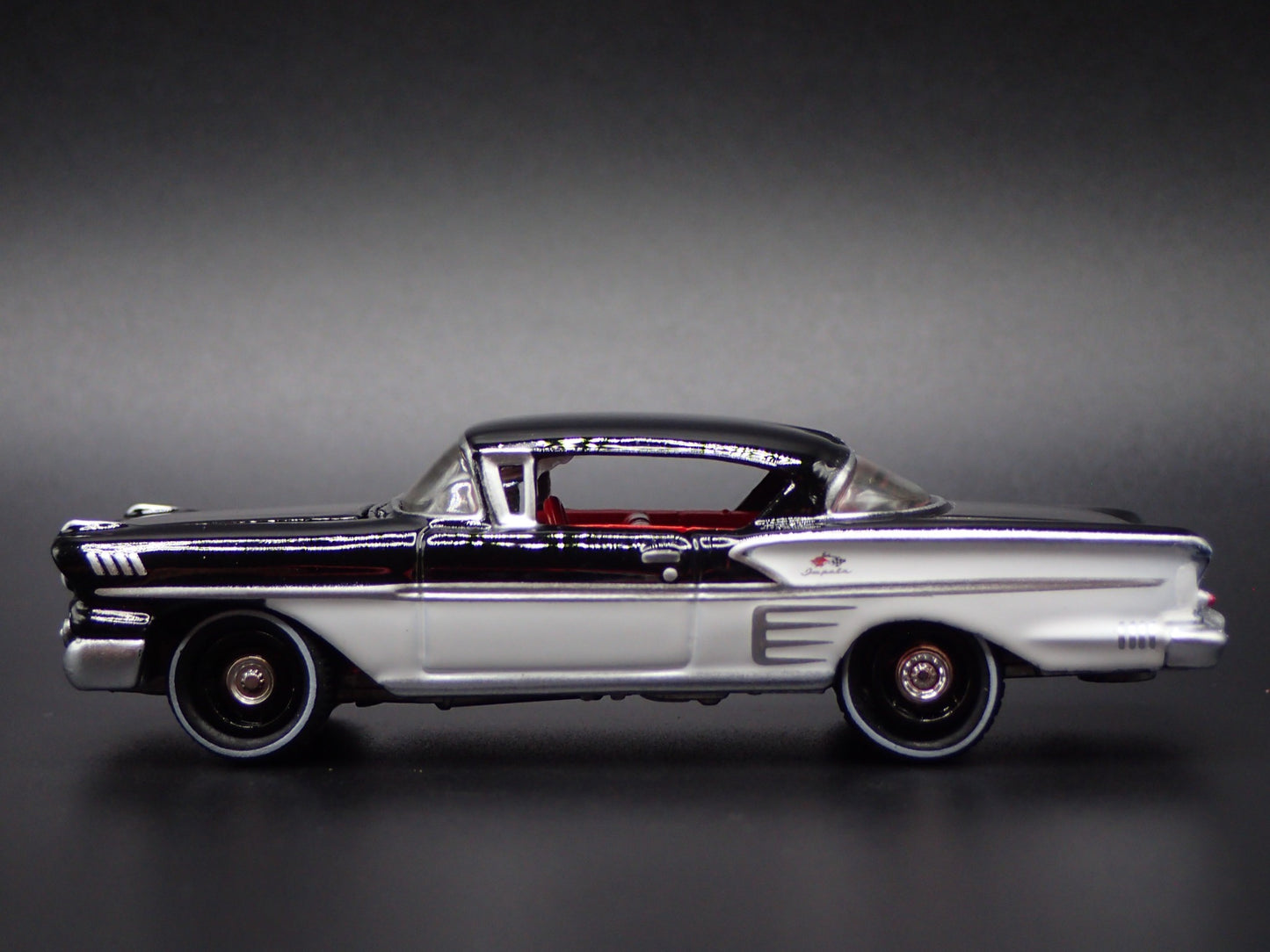 1958 58 CHEVY CHEVROLET BLACK 1:64 SCALE COLLECTIBLE DIORAMA DIECAST MODEL CAR