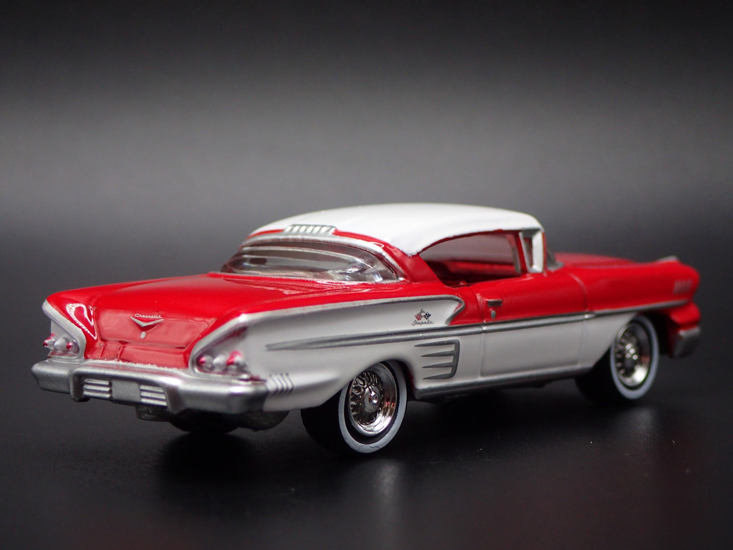 1958 58 CHEVY CHEVROLET IMPALA 1:64 SCALE COLLECTIBLE DIORAMA DIECAST MODEL CAR