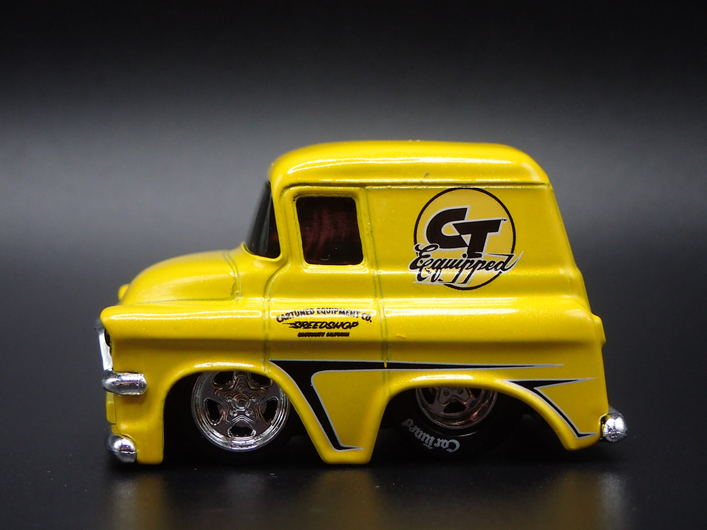 1957 57 GMC PANEL TRUCK TUNED 1/64 SCALE COLLECTIBLE DIORAMA DIECAST MODEL CAR