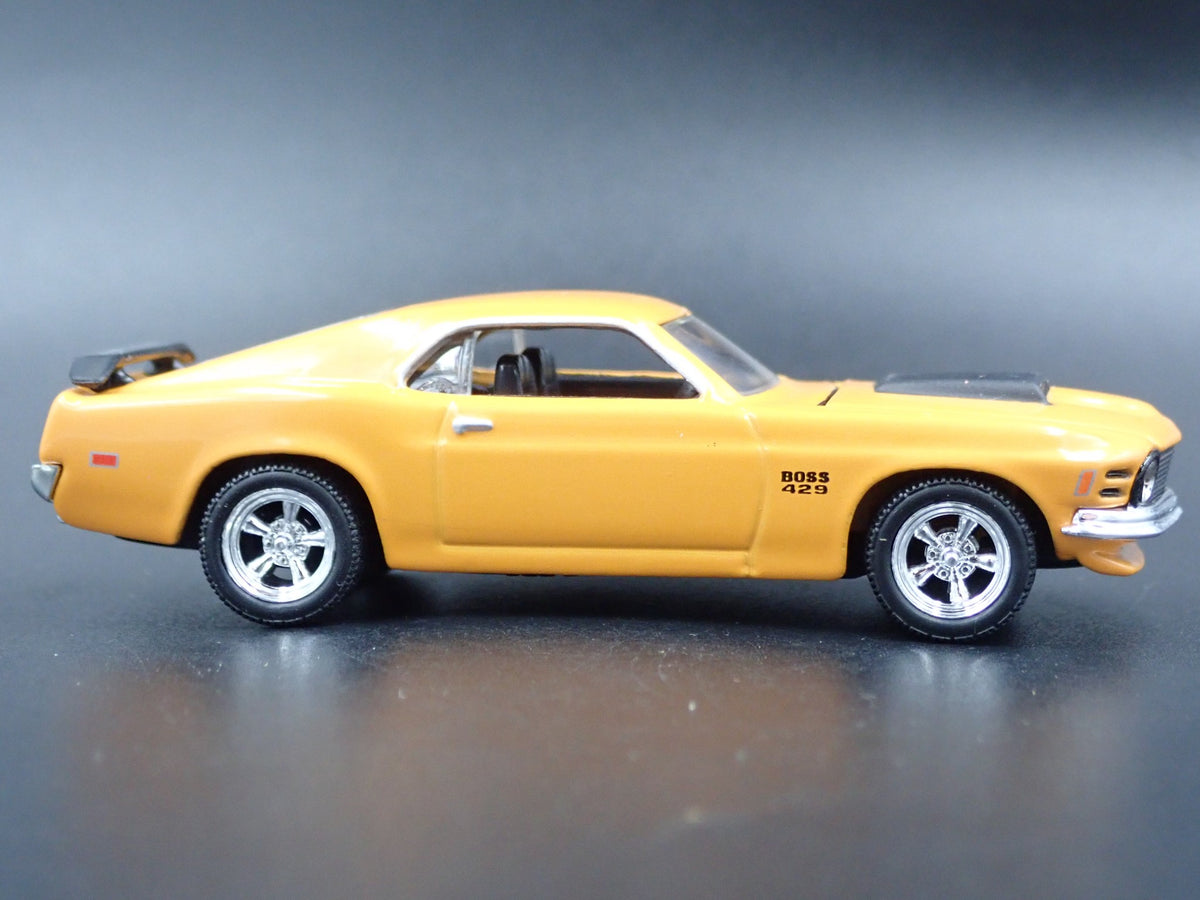 1970 70 FORD MUSTANG BOSS 429 FASTBACK RARE 1:64 SCALE DIORAMA DIECAST MODEL CAR-Burning Rubber Toy Company