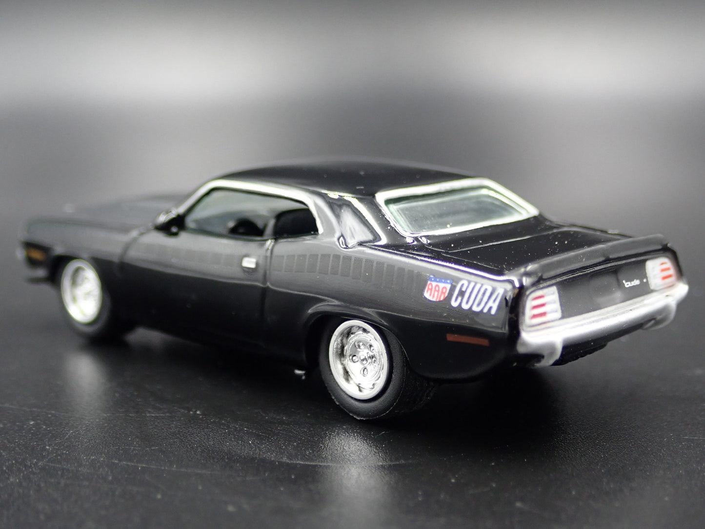 1970 70 PLYMOUTH AAR CUDA BLACK 1:64 SCALE COLLECTIBLE DIECAST MODEL CAR