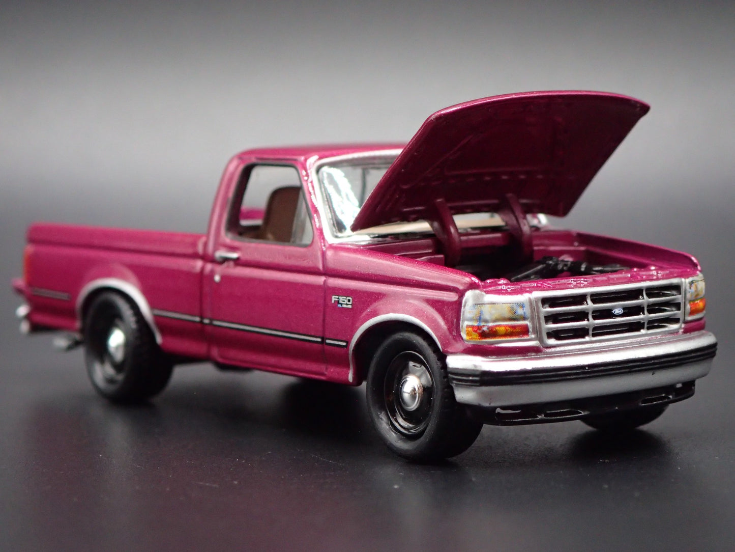 1993 93 FORD F150 PICKUP TRUCK PURPLE 1:64 SCALE COLLECTIBLE DIECAST MODEL CAR