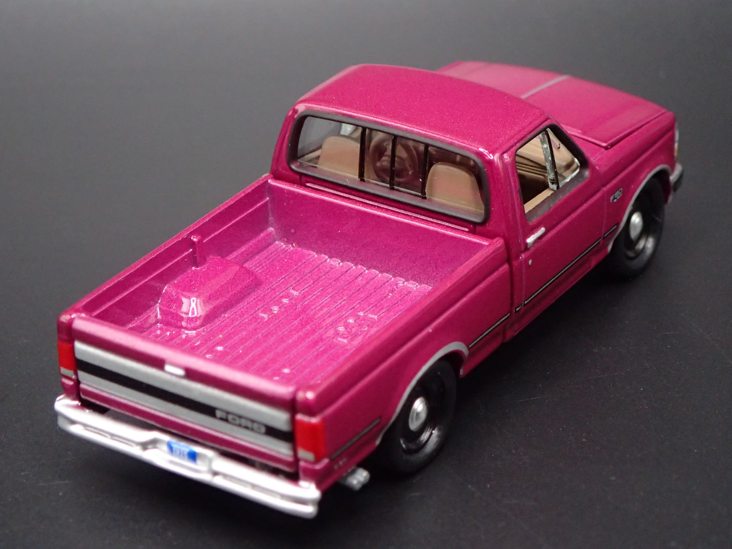 1993 93 FORD F150 PICKUP TRUCK PURPLE 1:64 SCALE COLLECTIBLE DIECAST MODEL CAR
