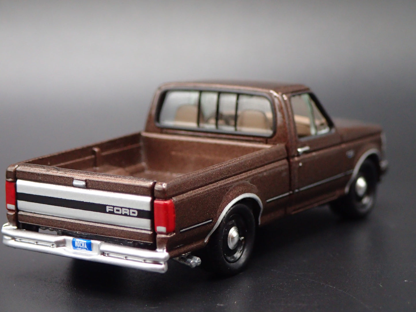 1993 93 FORD F150 PICKUP TRUCK BROWN 1:64 SCALE COLLECTIBLE DIECAST MODEL CAR