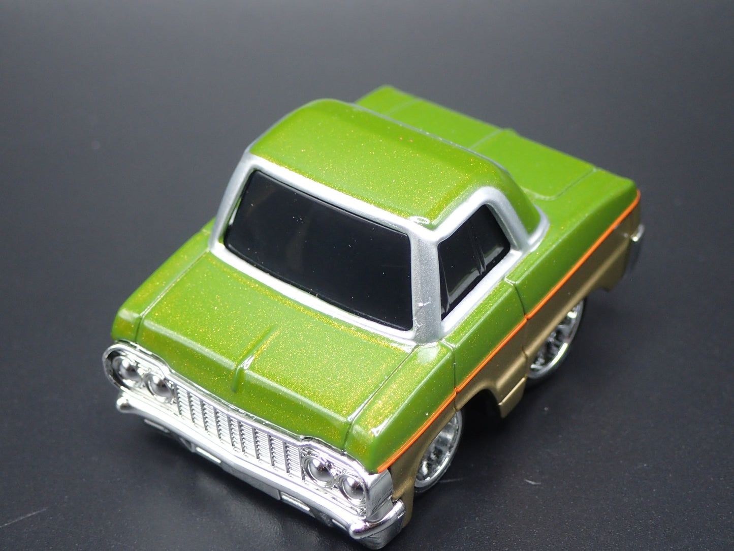 1964 CHEVY CHEVROLET IMPALA LOWRIDER TUNED GREEN 1:64 SCALE DIECAST MODEL CAR