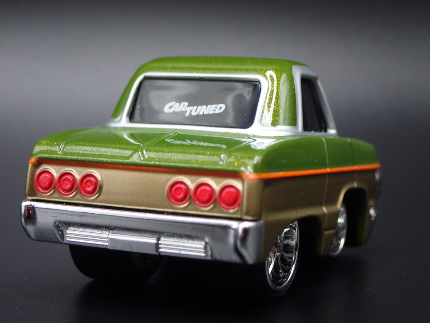 1964 CHEVY CHEVROLET IMPALA LOWRIDER TUNED GREEN 1:64 SCALE DIECAST MODEL CAR