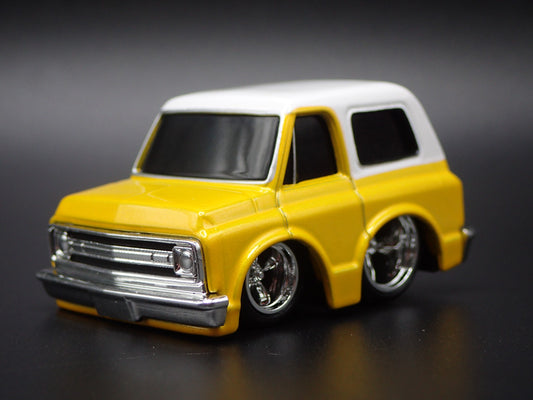 1969 69 CHEVY CHEVROLET K5 BLAZER CAR TUNED YELLOW 1/64 SCALE DIECAST MODEL CAR