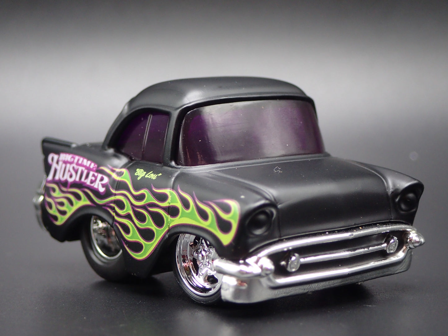 1957 57 CHEVY CHEVROLET BEL AIR TUNED BLACK 1:64 SCALE DIORAMA DIECAST MODEL CAR