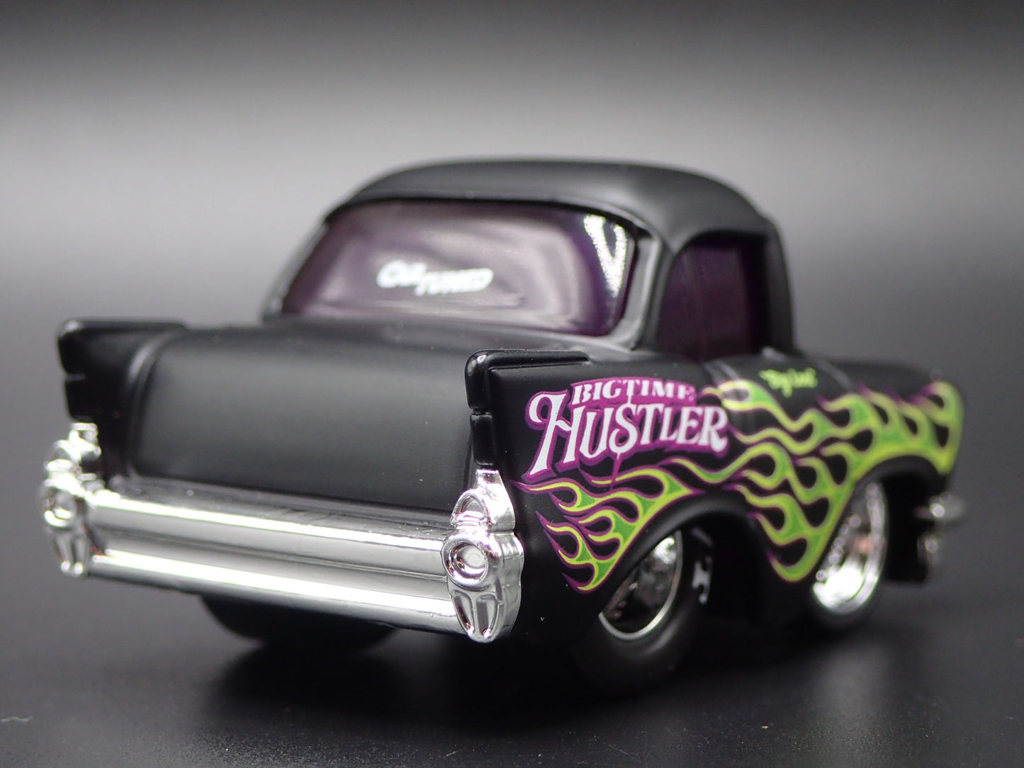 1957 57 CHEVY CHEVROLET BEL AIR TUNED BLACK 1:64 SCALE DIORAMA DIECAST MODEL CAR