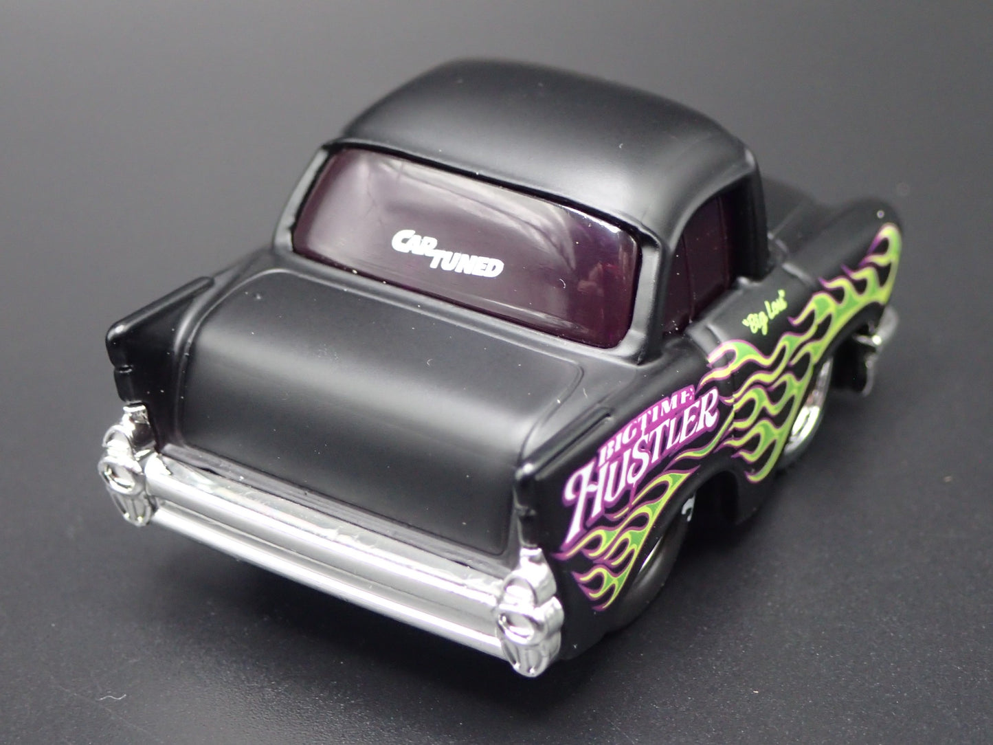 1957 57 CHEVY CHEVROLET BEL AIR TUNED BLACK 1:64 SCALE DIORAMA DIECAST MODEL CAR