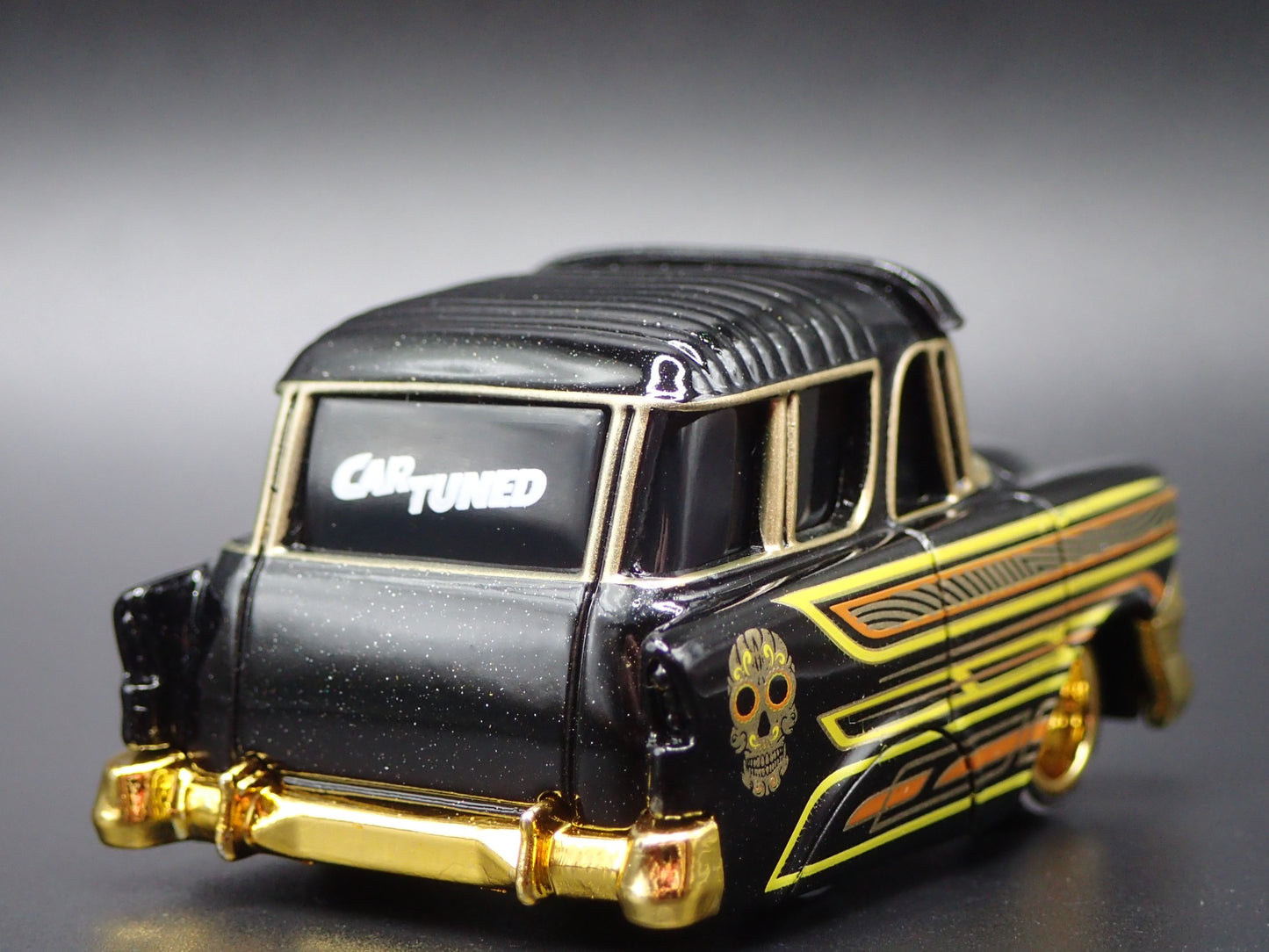 1956 56 CHEVY CHEVROLET NOMAD WAGON TUNED 1:64 SCALE DIORAMA DIECAST MODEL CAR