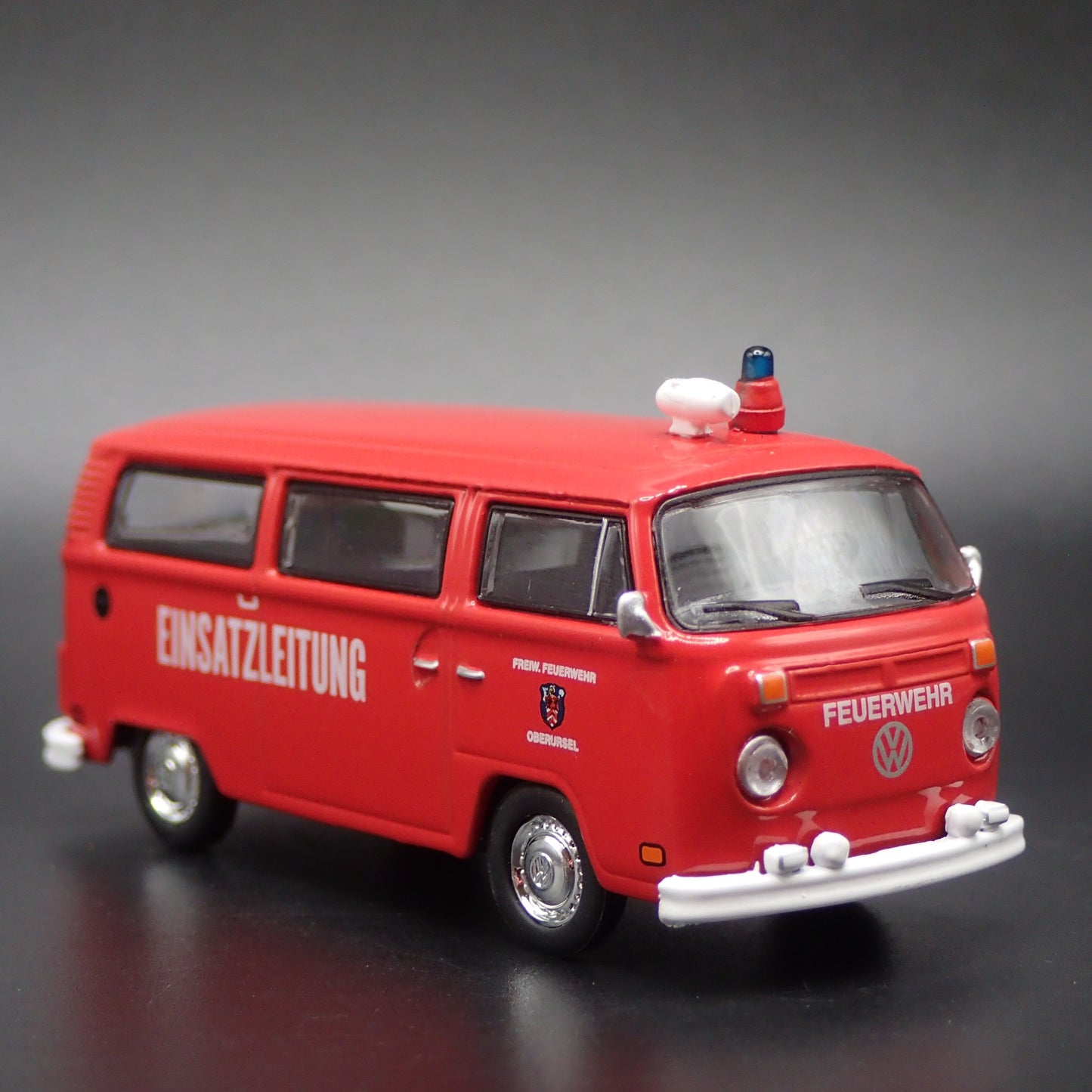 1967-1979 VOLKSWAGEN TYPE 2 T2 BUS EINSATZLEITUNG 1/64 SCALE DIECAST MODEL CAR