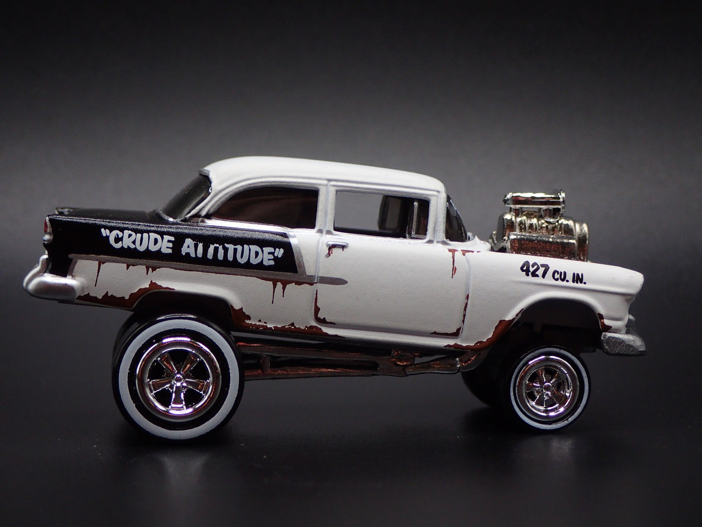 1955 55 CHEVY CHEVROLET BEL AIR SEDAN ZINGER WHITE 1:64 SCALE DIECAST MODEL CAR