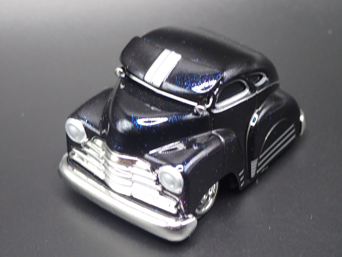 1947 47 CHEVY CHEVROLET FLEETLINE TUNED 1:64 SCALE COLLECTIBLE DIECAST MODEL CAR