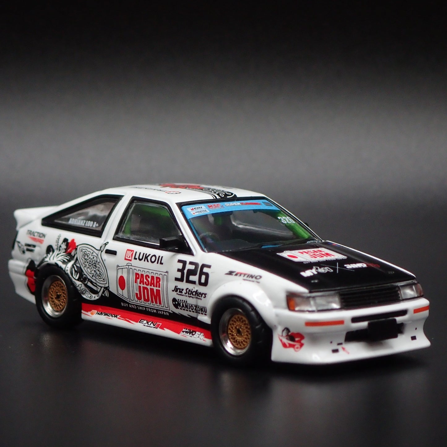 1983-1987 TOYOTA COROLLA AE86 LEVIN TRACKERZ RACING 1/64 SCALE DIECAST MODEL CAR