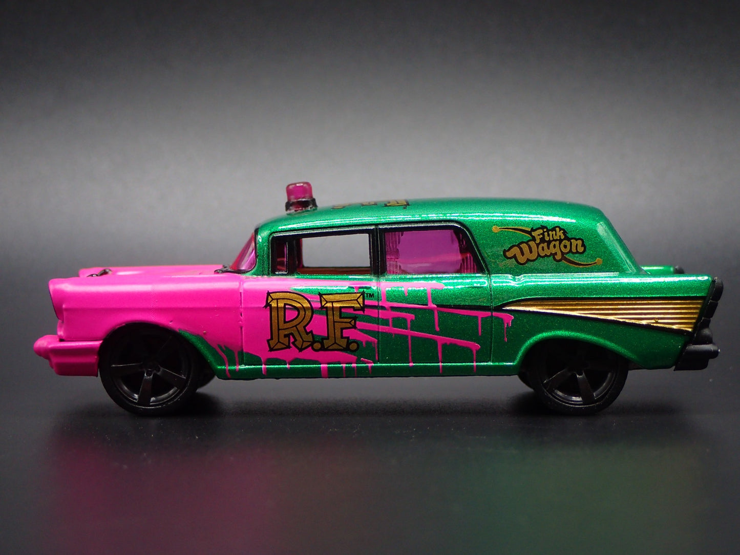 1957 57 CHEVY CHEVROLET HEARSE AMBULANCE RAT FINK 1:64 SCALE DIECAST MODEL CAR