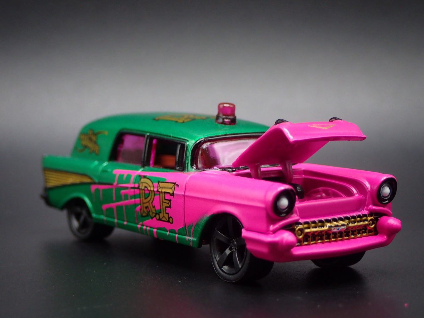 1957 57 CHEVY CHEVROLET HEARSE AMBULANCE RAT FINK 1:64 SCALE DIECAST MODEL CAR
