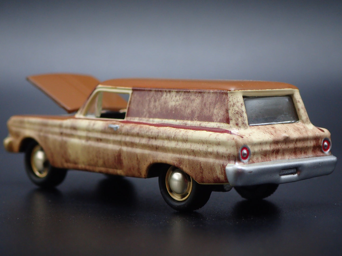 1964 64 FORD FALCON PANEL DELIVERY WAGON BARN FIND 1:64 SCALE DIECAST MODEL CAR