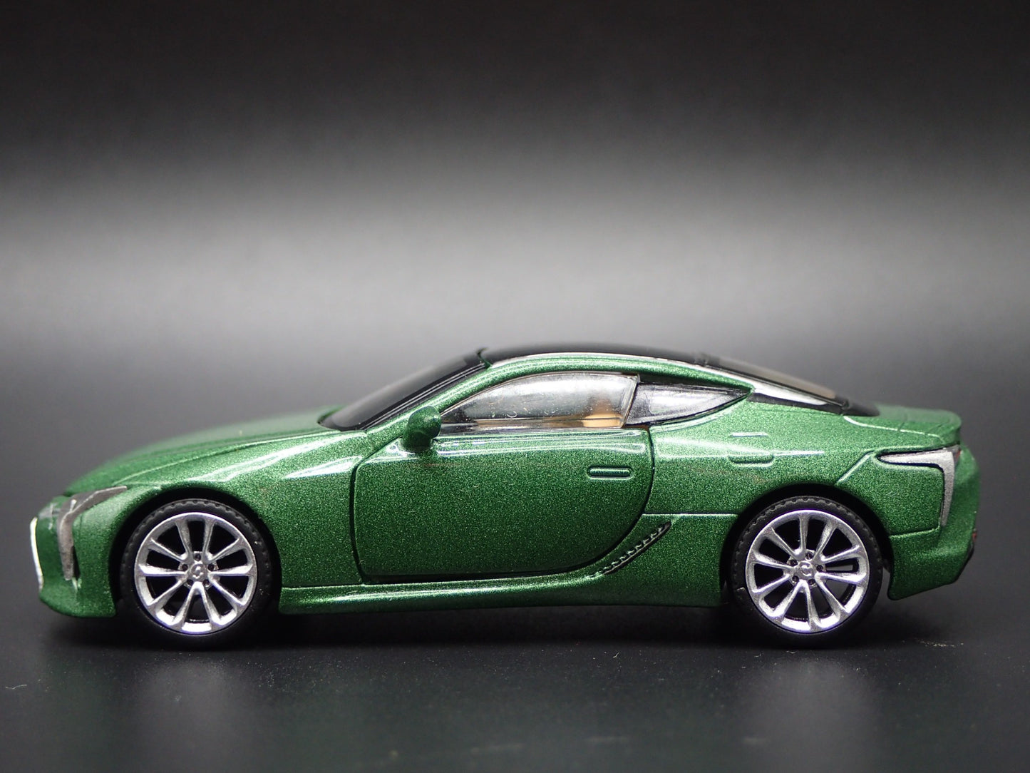 2018-2025 LEXUS LC 500 LB WORKS 1/64 SCALE COLLECTIBLE DIORAMA DIECAST MODEL CAR