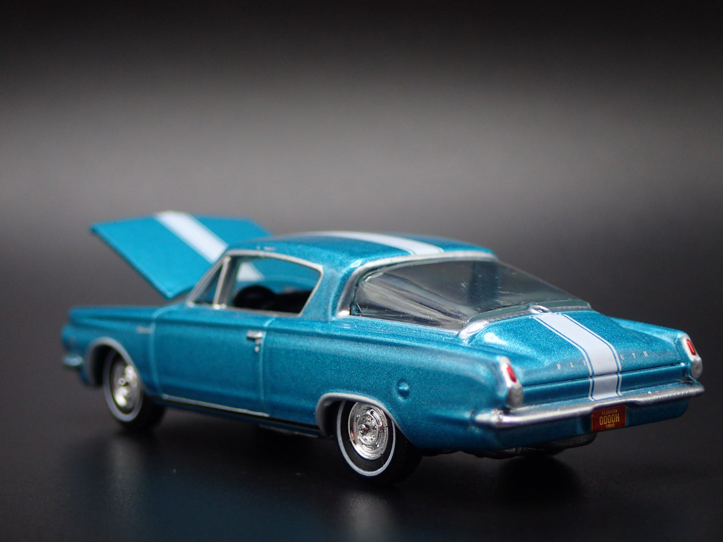 1965 65 PLYMOUTH BARRACUDA FORMULA S 1/64 SCALE COLLECTIBLE DIECAST MODEL CAR