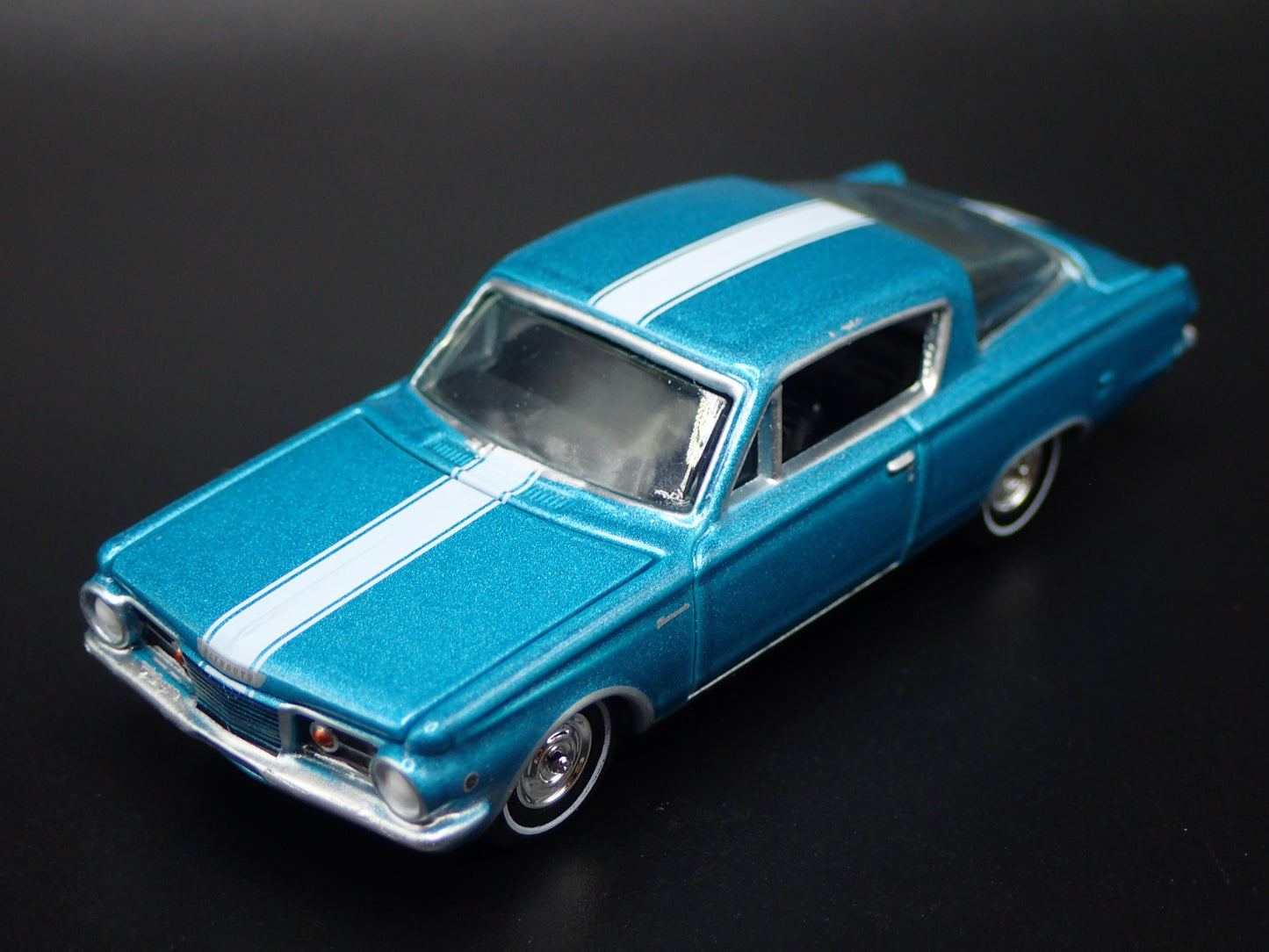 1965 65 PLYMOUTH BARRACUDA FORMULA S 1/64 SCALE COLLECTIBLE DIECAST MODEL CAR