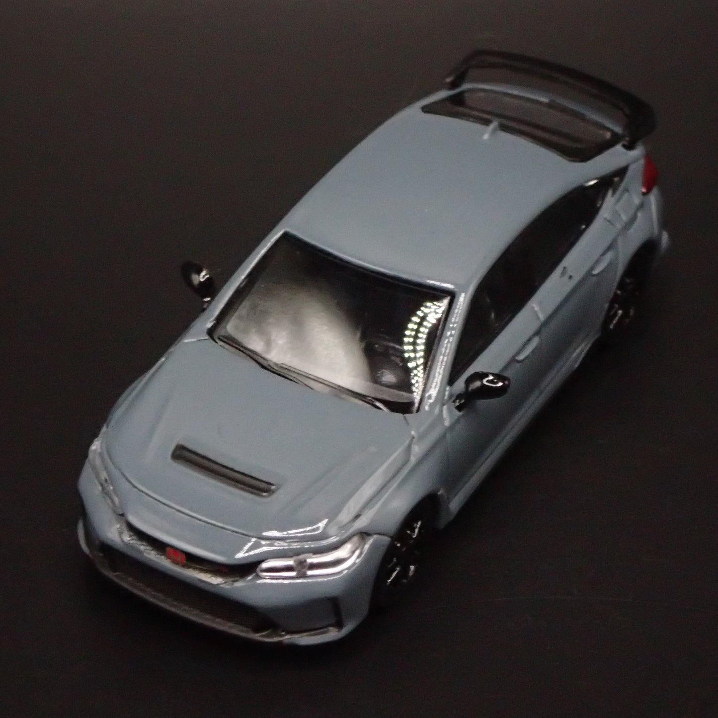 2022-2025 HONDA CIVIC TYPE R 1:64 SCALE COLLECTIBLE DIORAMA DIECAST MODEL CAR