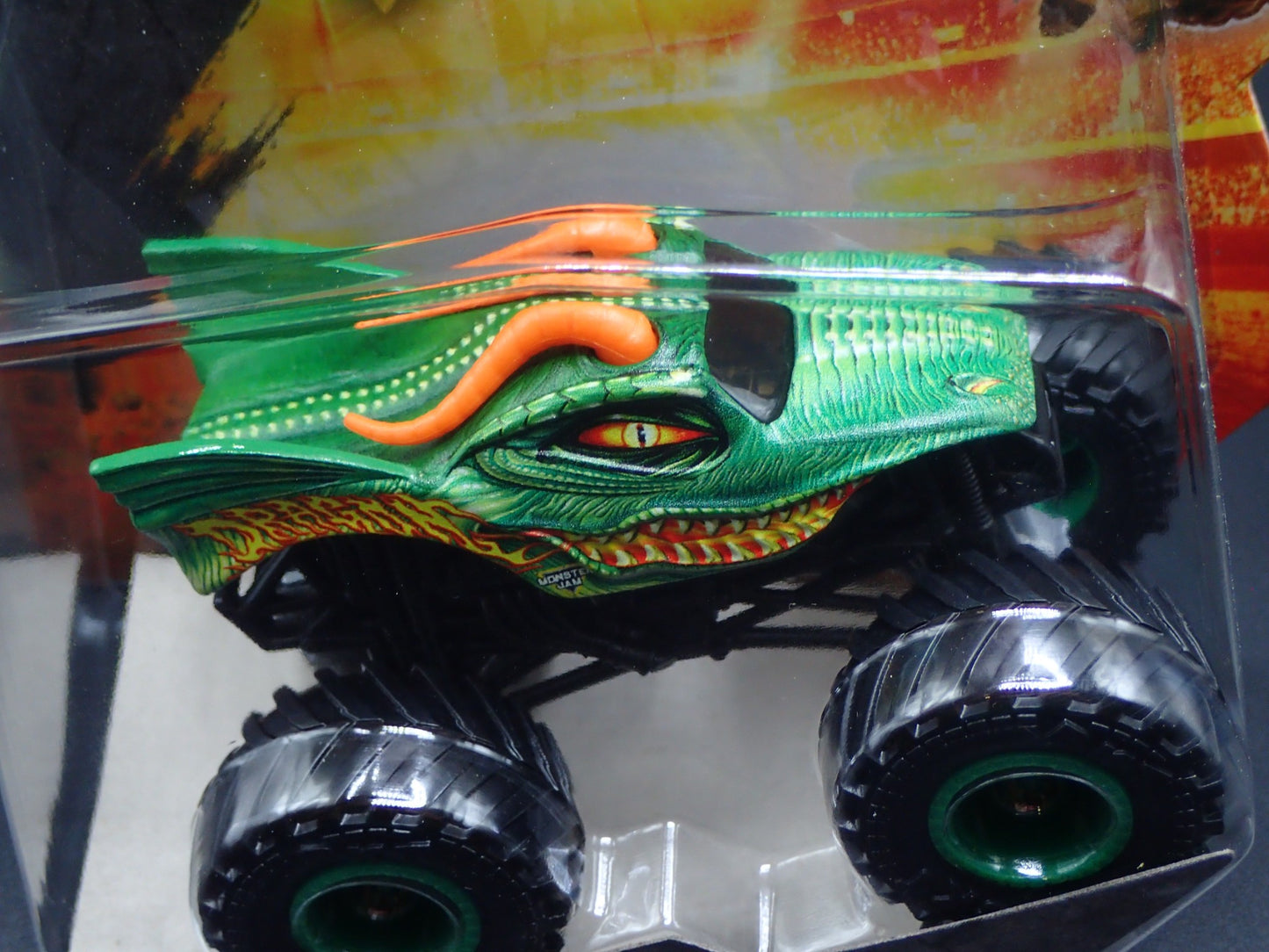 2025 SPIN MASTER MONSTER JAM TRUCK DRAGON LEGACY TRUCKS SERIES 44