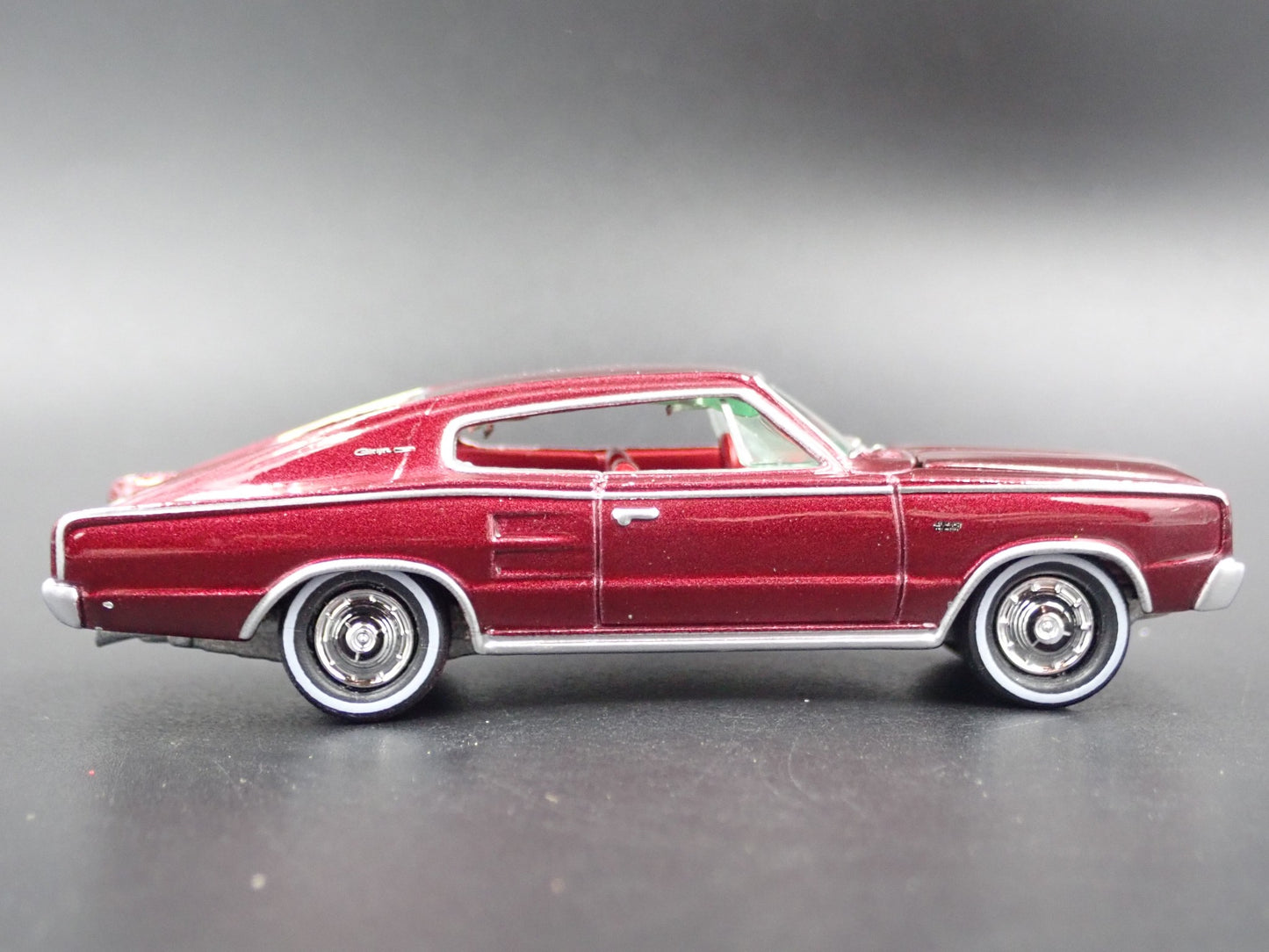 1967 67 DODGE CHARGER DARK RED 1:64 SCALE COLLECTIBLE DIORAMA DIECAST MODEL CAR