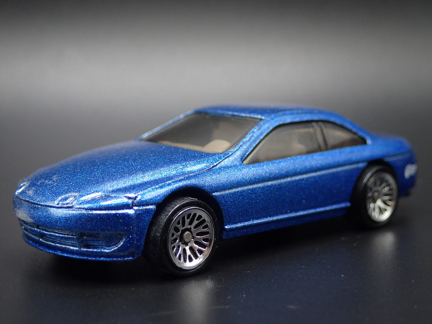 1992-2000 LEXUS SC400 BLUE 1/64 SCALE COLLECTIBLE DIORAMA DIECAST MODEL CAR