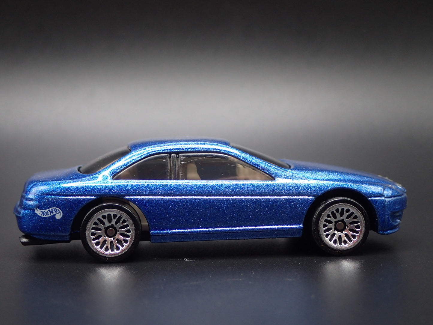 1992-2000 LEXUS SC400 BLUE 1/64 SCALE COLLECTIBLE DIORAMA DIECAST MODEL CAR