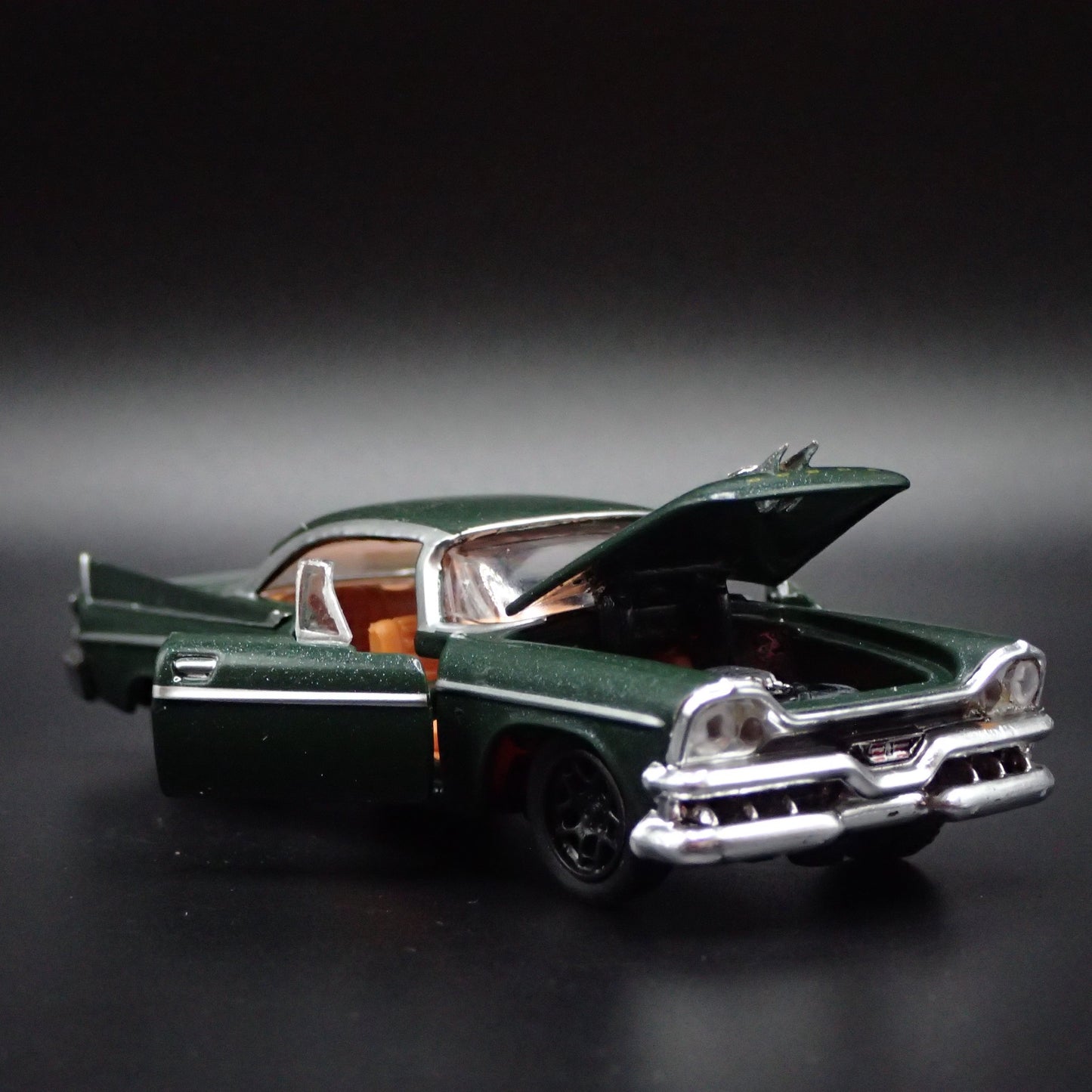 1957 57 DODGE CUSTOM ROYAL LANCER GREEN 1:64 SCALE COLLECTIBLE DIECAST MODEL CAR