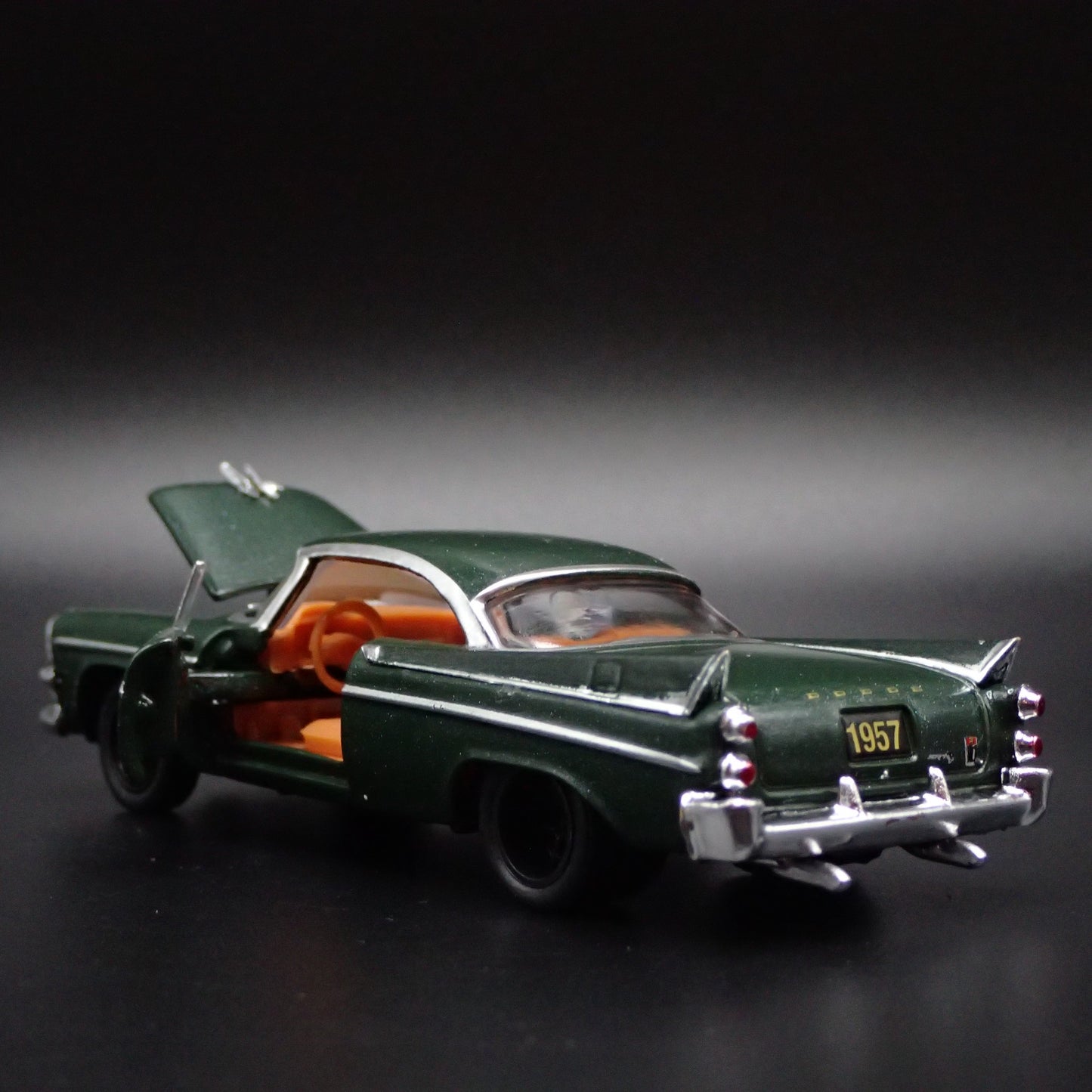 1957 57 DODGE CUSTOM ROYAL LANCER GREEN 1:64 SCALE COLLECTIBLE DIECAST MODEL CAR