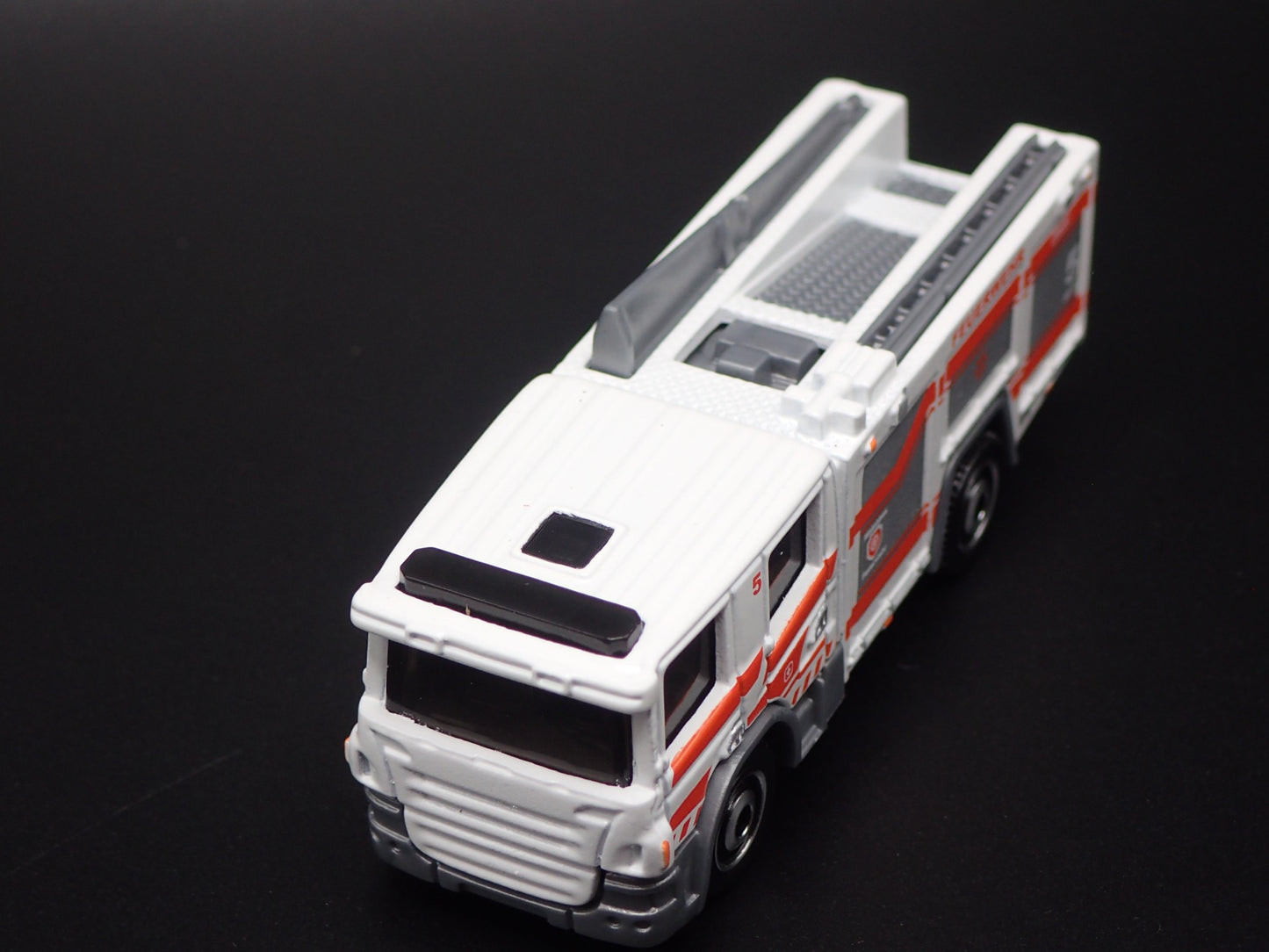 2016-2025 SCANIA P 360 FIRE TRUCK 1:64 MB SCALE COLLECTIBLEDIECAST MODEL CAR