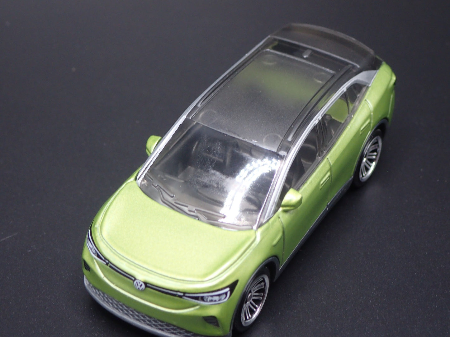 2020-2025 VW VOLKSWAGEN ID 4 ID4 ELECTRIC CAR GREEN 1:64 SCALE DIECAST MODEL CAR