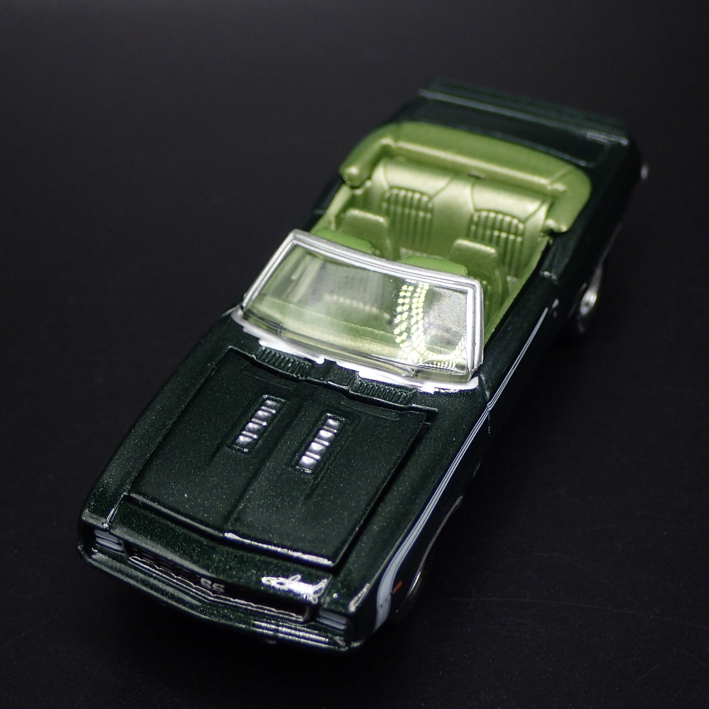 1969 69 CHEVY CHEVROLET CAMARO RS/SS CONVERTIBLE 1/64 SCALE DIECAST MODEL CAR