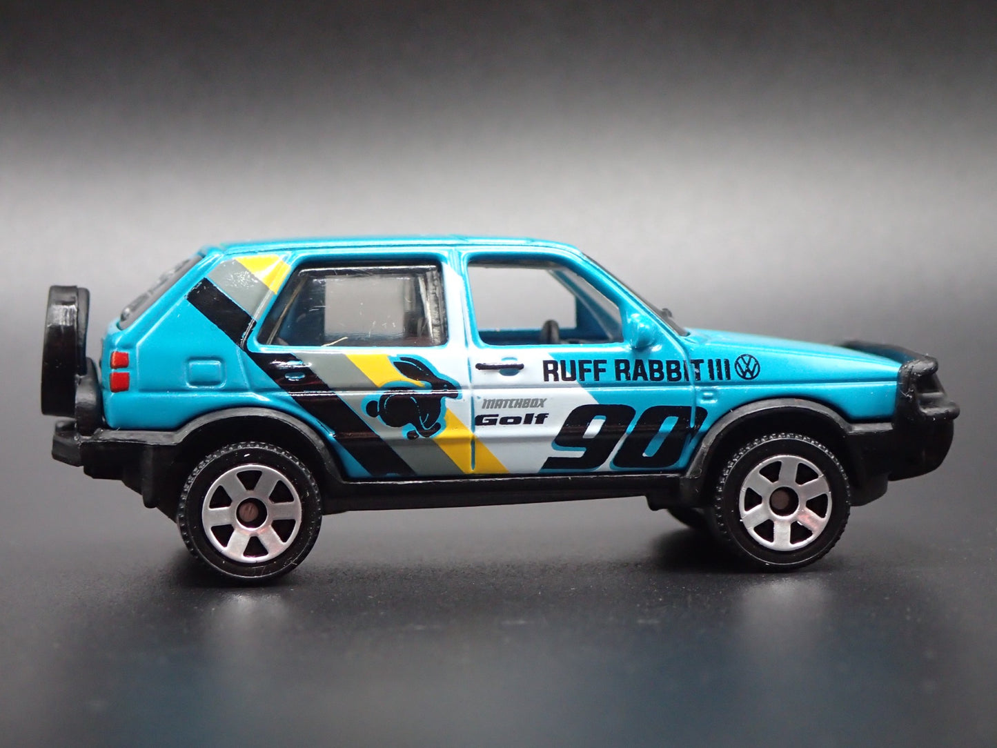 1990 90 VW VOLKSWAGEN GOLF COUNTRY MK2 BLUE 1:64 SCALE DIORAMA DIECAST MODEL CAR