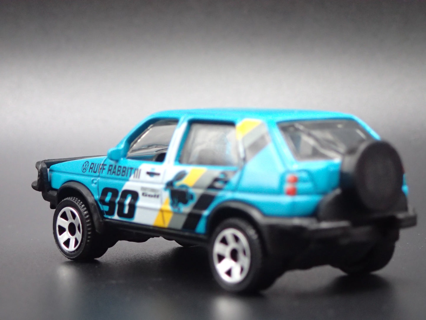 1990 90 VW VOLKSWAGEN GOLF COUNTRY MK2 BLUE 1:64 SCALE DIORAMA DIECAST MODEL CAR