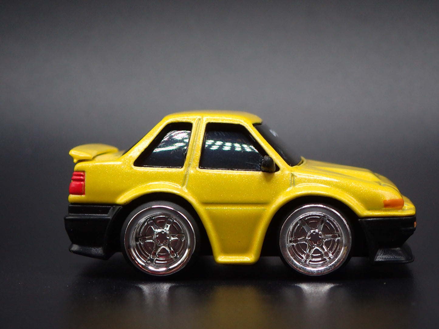 1983-1987 TOYOTA COROLLA CAR TUNED YELL JDM 1/64 SCALE DIORMA DIECAST MODEL CAR