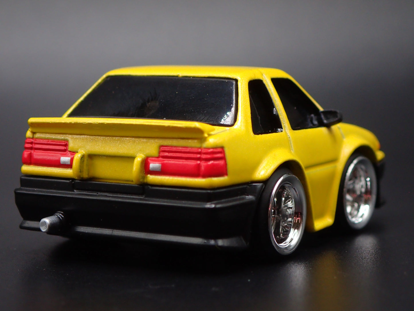 1983-1987 TOYOTA COROLLA CAR TUNED YELL JDM 1/64 SCALE DIORMA DIECAST MODEL CAR