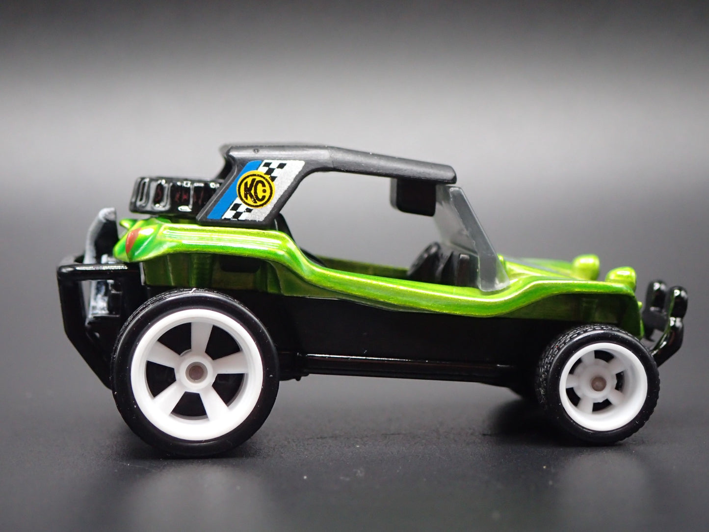 1965-1971 VW VOLKSWAGEN MEYERS MANX BUGGY GREEN 1:64 SCALE DIECAST MODEL CAR