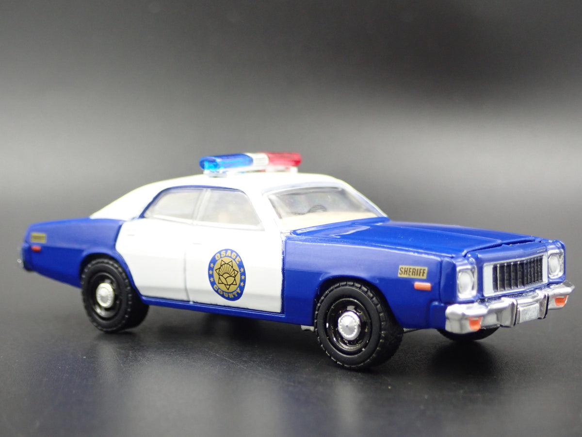 1975 75 PLYMOUTH FURY OSAGE COUNTY SHERIFF 1:64 SCALE DIORAMA DIECAST MODEL CAR-Burning Rubber Toy Company