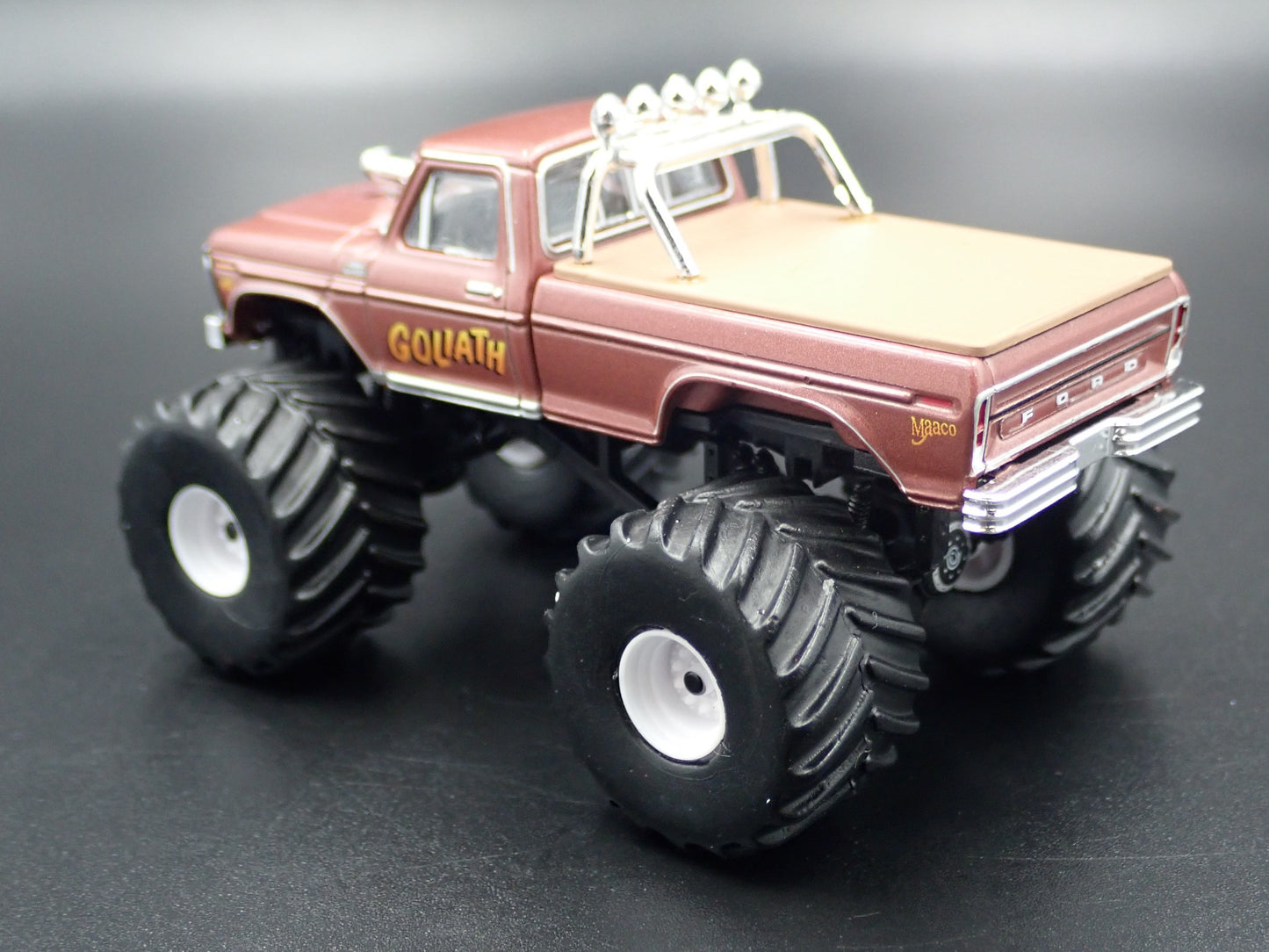 1979 79 FORD F250 GOLIATH 4X4 MONSTER PICKUP TRUCK 1:64 SCALE DIECAST MODEL CAR