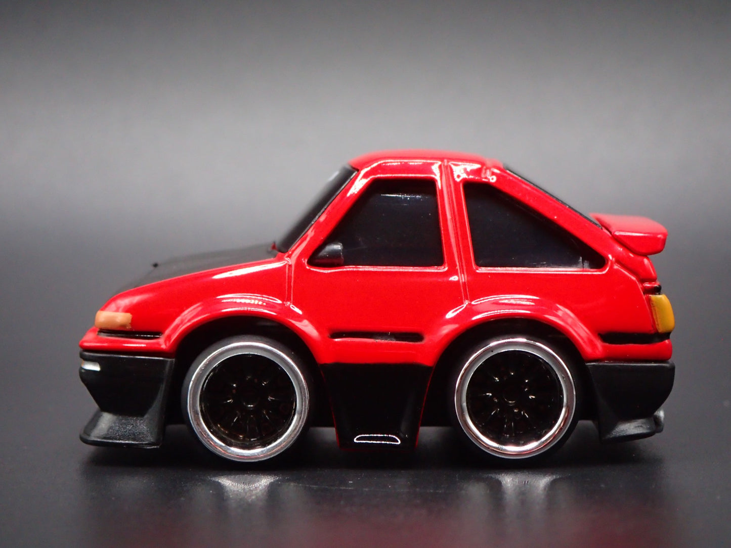 1983-1987 TOYOTA SPRINTER AE86 RED TUNED JDM 1/64 SCALE DIECAST MODEL CAR
