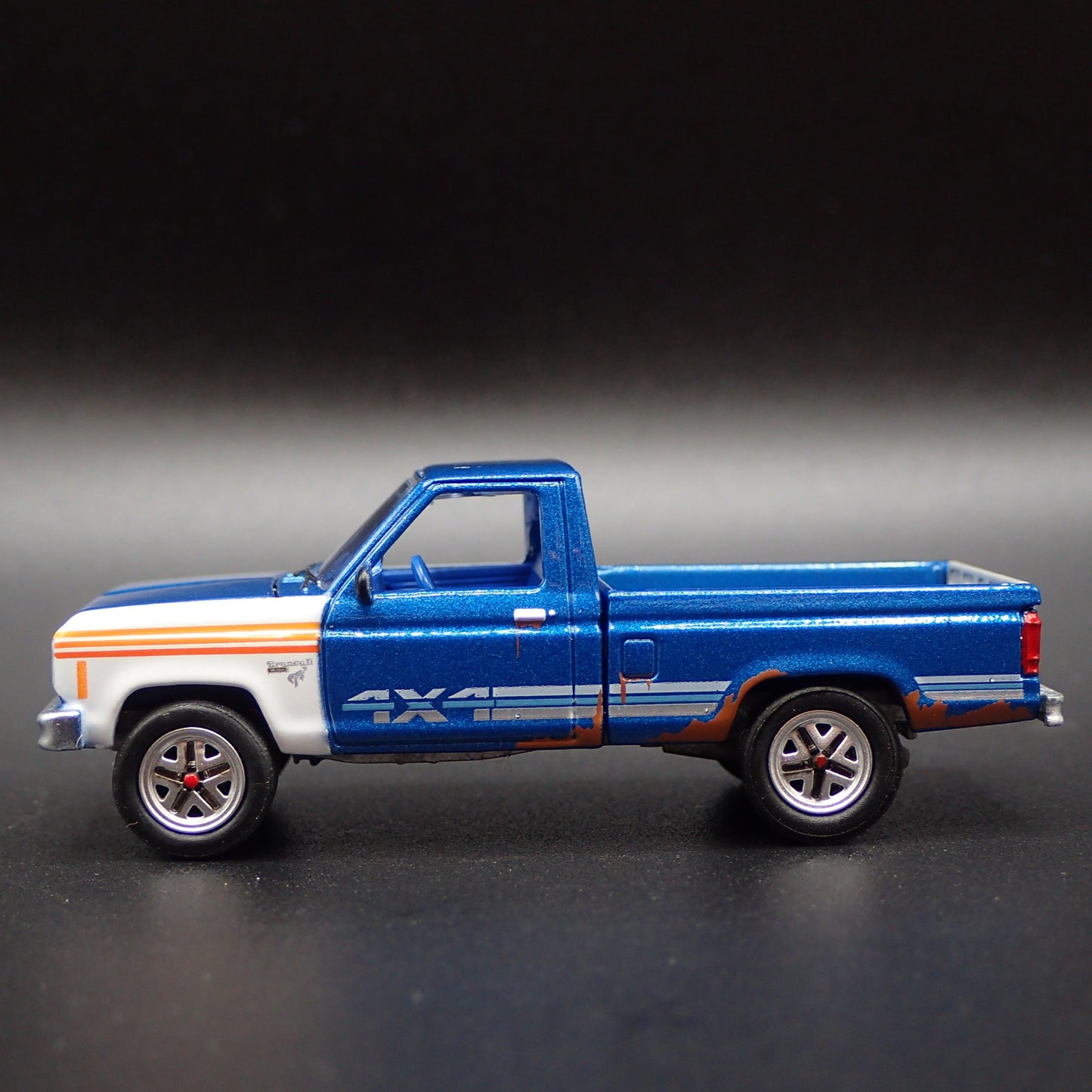 1984 84 FORD RANGER PICKUP TRUCK PROJECT BARN FIND 1:64 SCALE DIECAST MODEL CAR