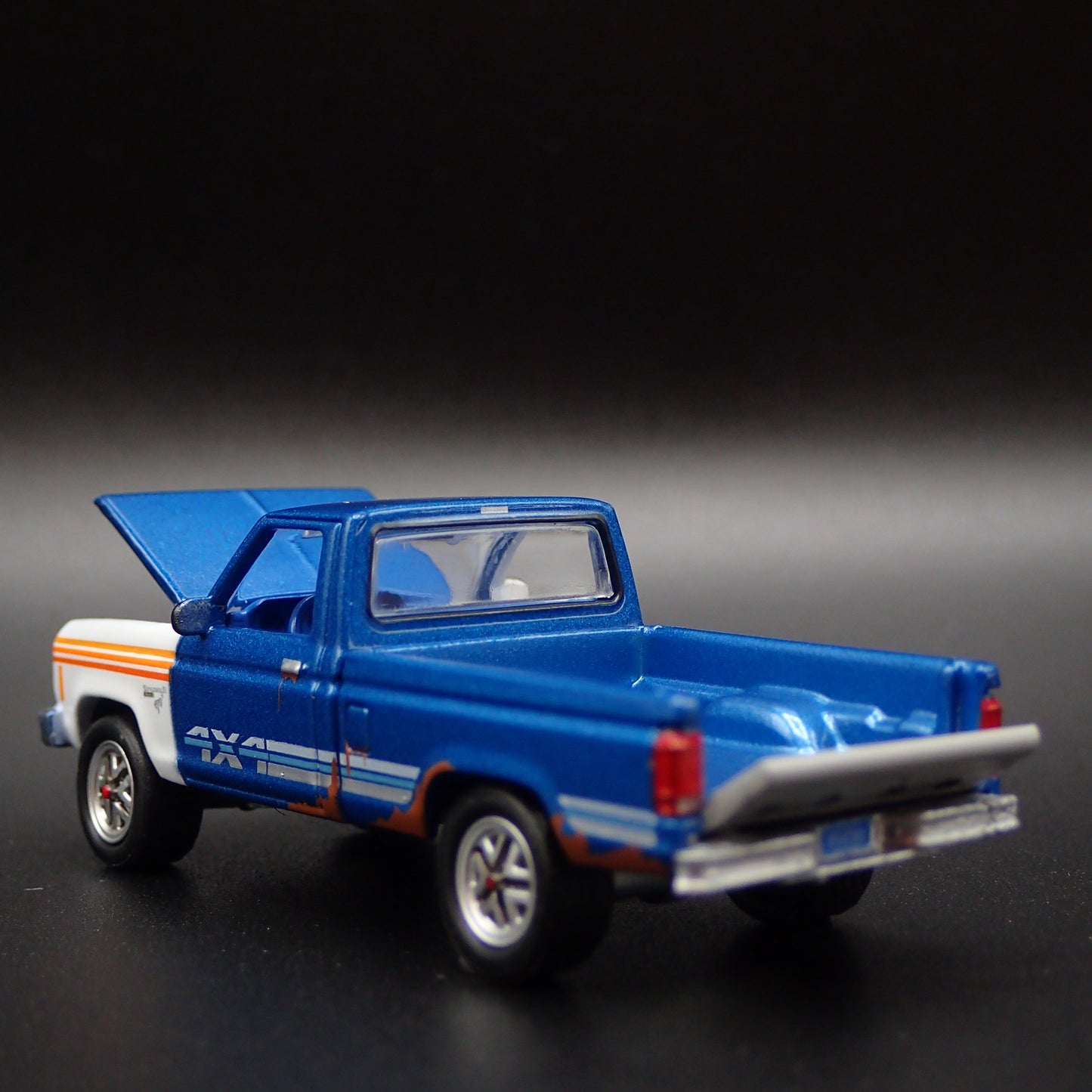 1984 84 FORD RANGER PICKUP TRUCK PROJECT BARN FIND 1:64 SCALE DIECAST MODEL CAR