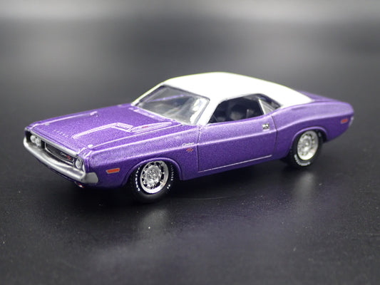 1970 70 DODGE CHALLENGER RARE 1:64 SCALE COLLECTIBLE DIORAMA DIECAST MODEL CAR-Burning Rubber Toy Company