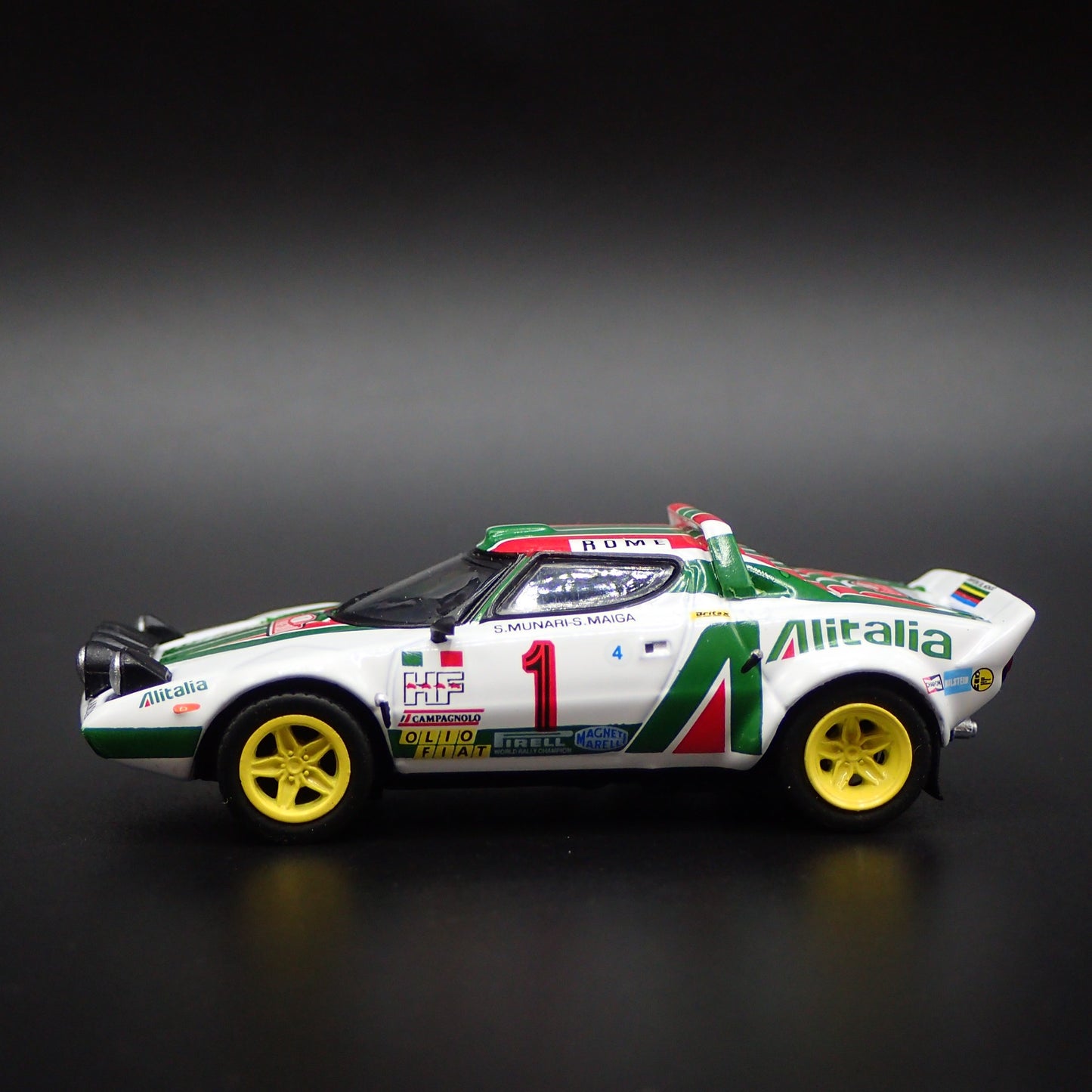 1973-1978 LANCIA STRATOS HF #1 ALITALIA RACE CAR 1:64 SCALE DIECAST MODEL CAR