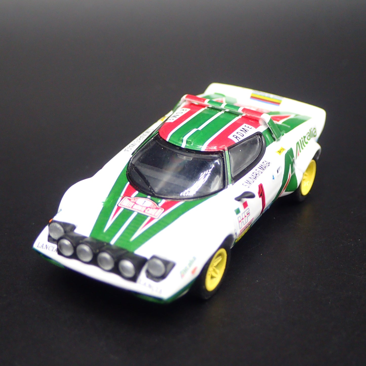 1973-1978 LANCIA STRATOS HF #1 ALITALIA RACE CAR 1:64 SCALE DIECAST MODEL CAR