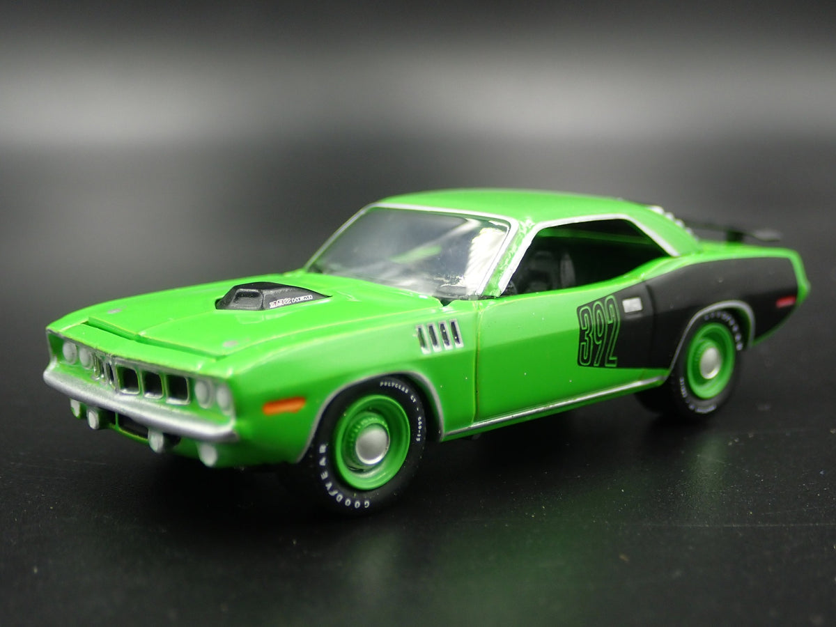 1971 71 PLYMOUTH HEMI CUDA RARE 1:64 SCALE COLLECTIBLE DIORAMA DIECAST MODEL CAR-Burning Rubber Toy Company