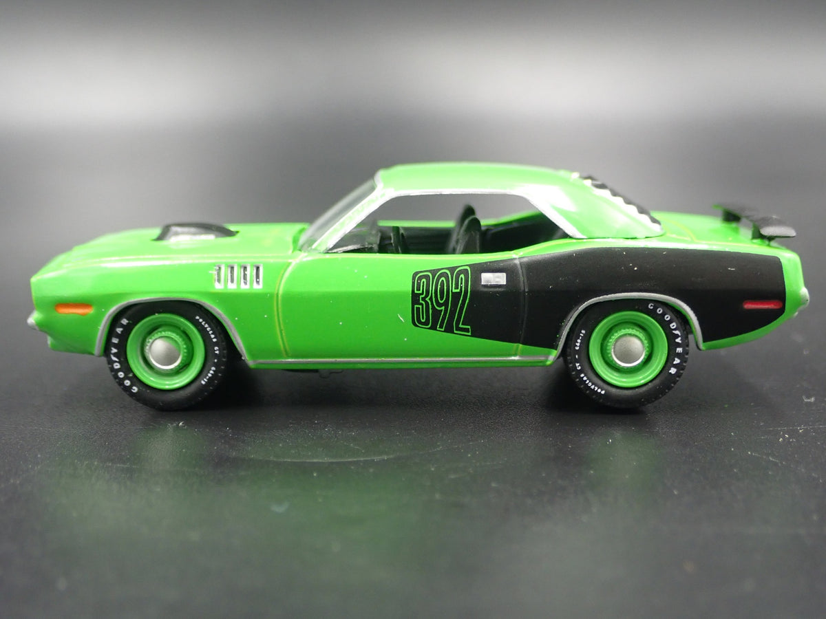 1971 71 PLYMOUTH HEMI CUDA RARE 1:64 SCALE COLLECTIBLE DIORAMA DIECAST MODEL CAR-Burning Rubber Toy Company